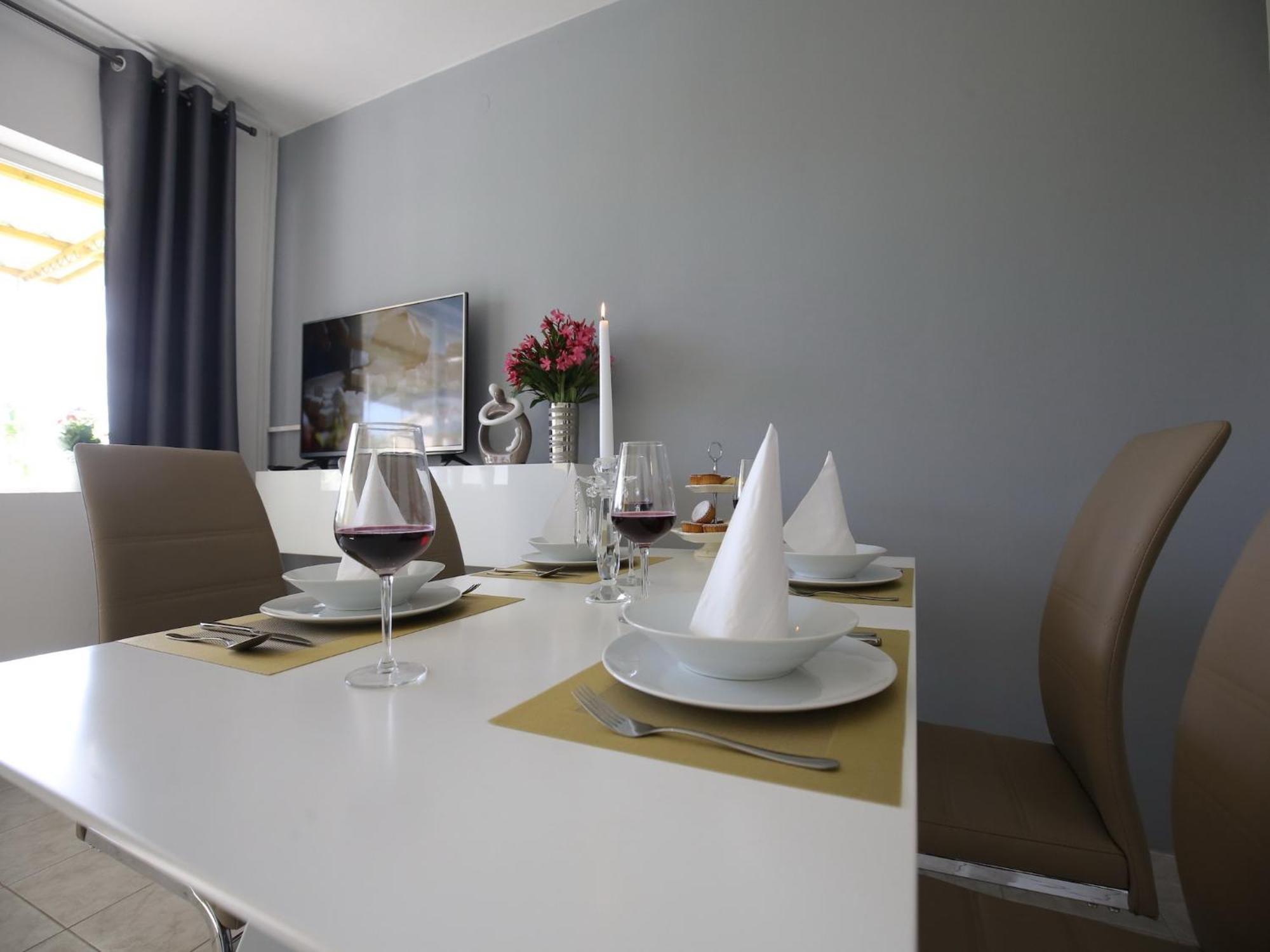 Scenic Holiday Home In Bibinje Near Sea Exterior photo